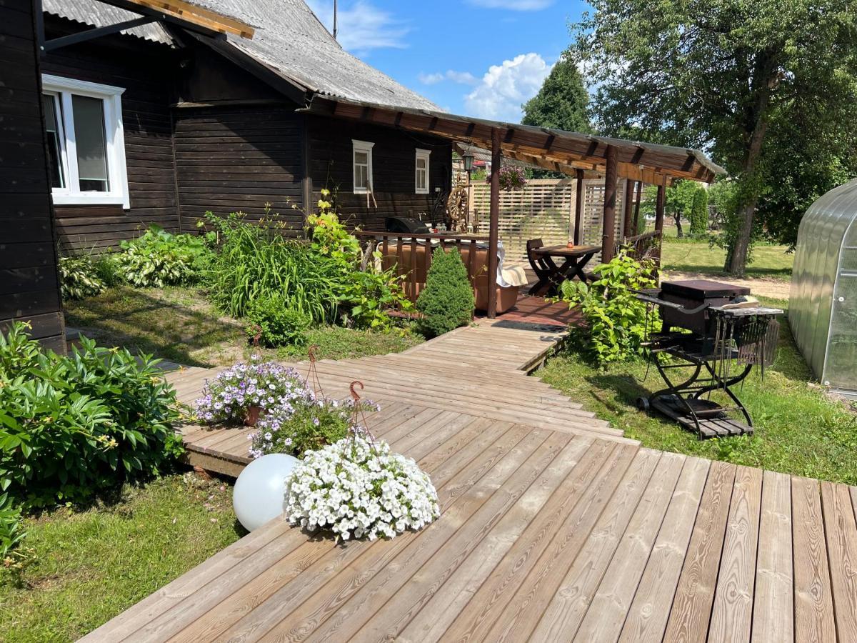 Villa Arjola Kaltanenai Екстер'єр фото