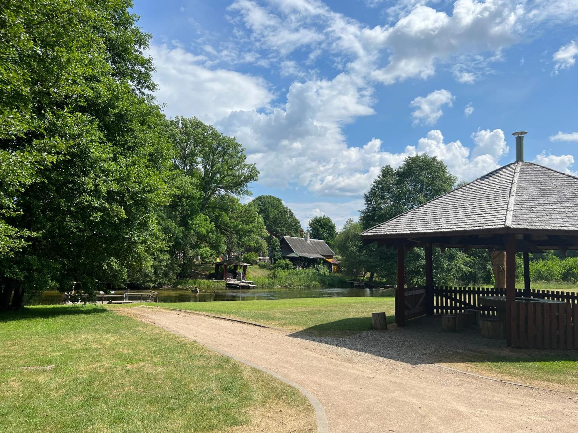 Villa Arjola Kaltanenai Екстер'єр фото